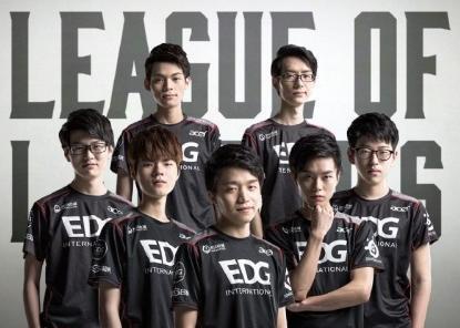 出了他们的 出了他们的