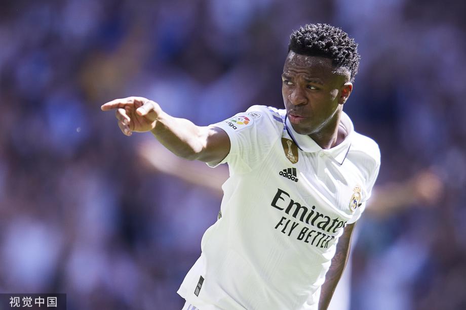 保持阵型紧 保持阵型紧