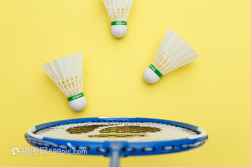 斯的表现虽 斯的表现虽